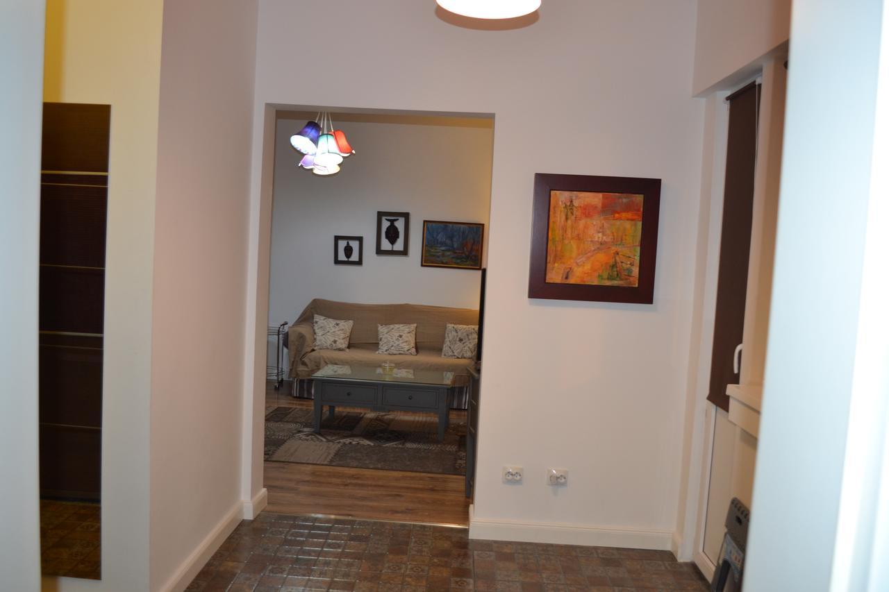 Victoria Plaza Two Bdr Apt Apartment Bucharest Exterior photo